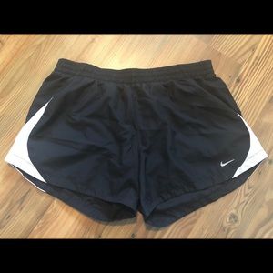 Nike Workout Short size L